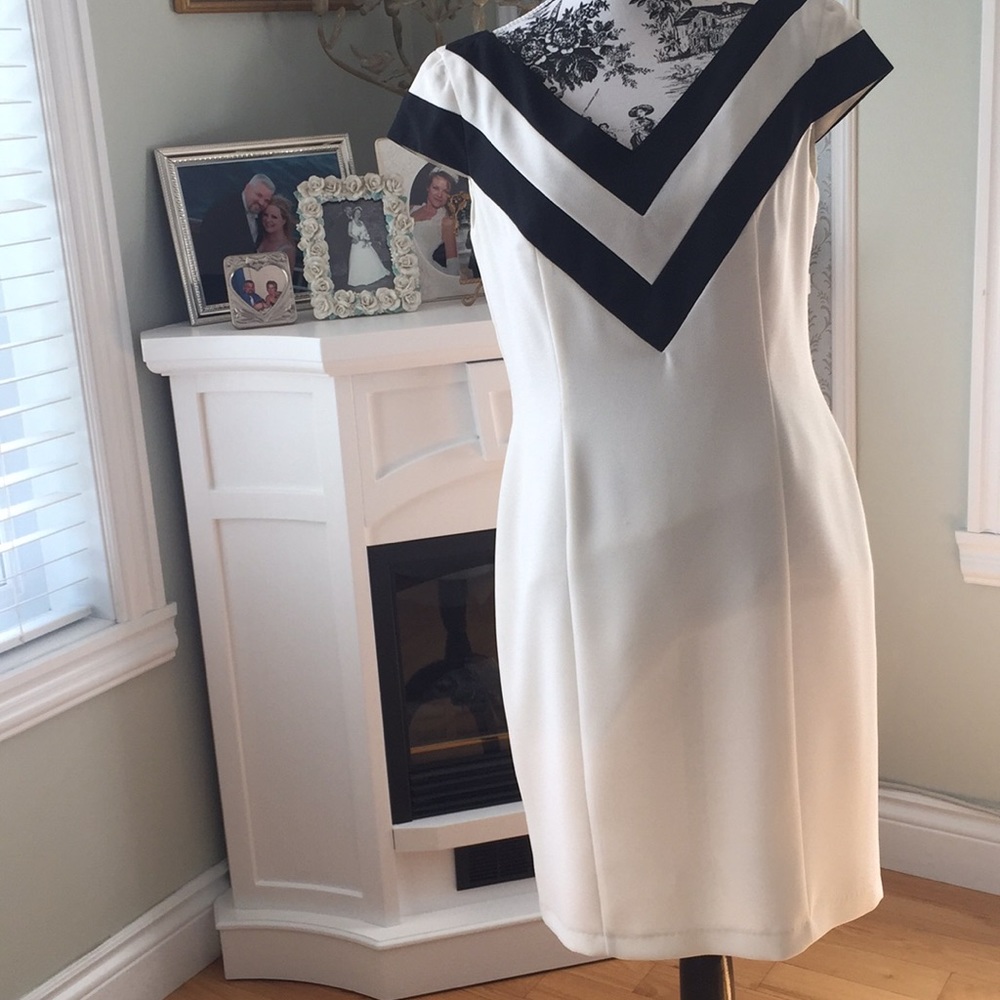 Beautiful cocktail dress for a cruise !